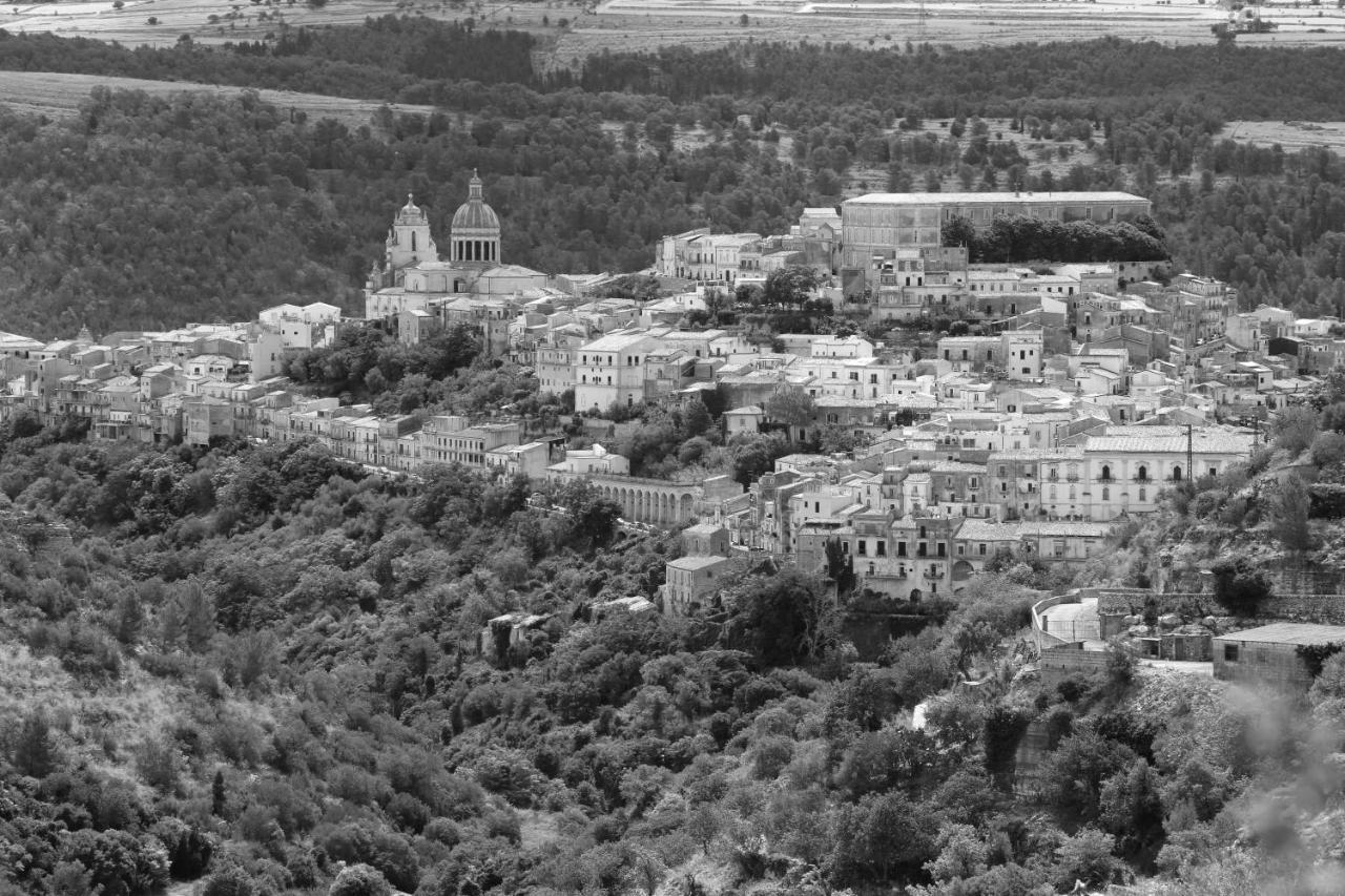 Tocco Barocco - Locazioni Brevi - Hotel Ragusa Exterior foto
